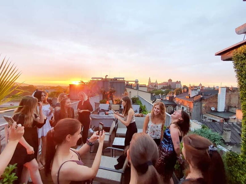 Krakow: Hidden Rooftop Bar Reservation with 1 Cocktail - The best part: a rooftop view that feels like a find