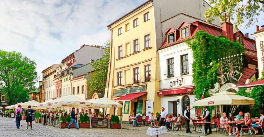 Krakow: Jewish Quarter and Schindler's Factory Guided Tour - Kazimierz Through the Centuries: Synagogues, Cemeteries, and Community Life