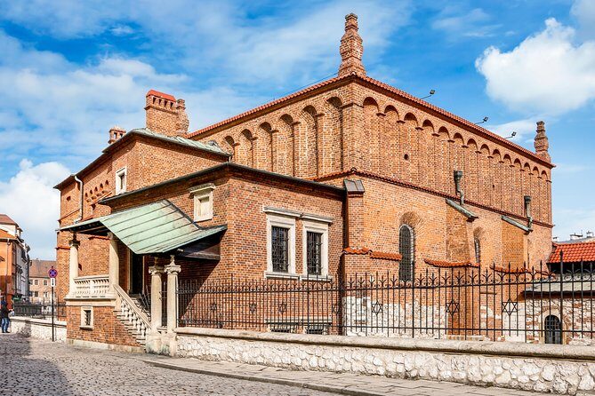Krakow Jewish Quarter Guided Walking Tour - Szeroka Street: The Former Main Square of Jewish Town