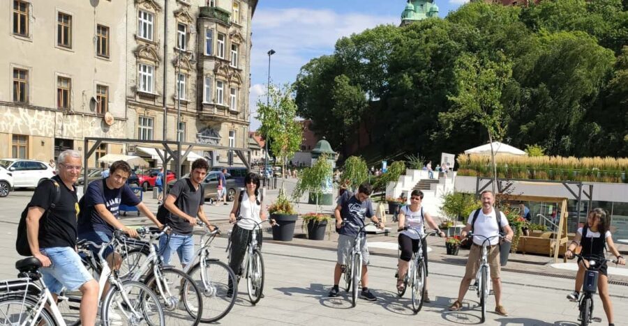 Krakow: Multilingual Tour On Electric Bikes - Price and what you actually get for $35