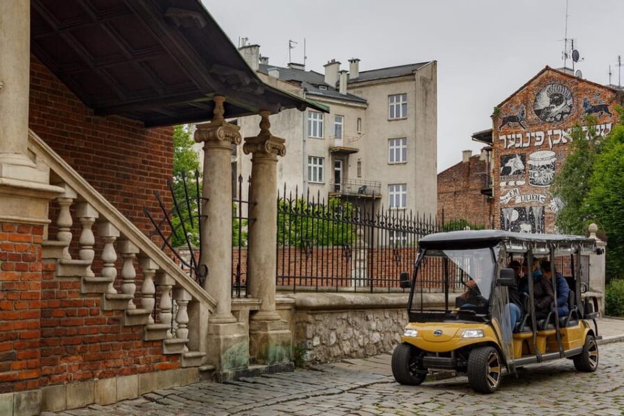 Krakow: Old Town and Wawel Castle Guided Golf Cart Tour - Old Town Streets, Church Stops, and the “Magical Mystery” Feel