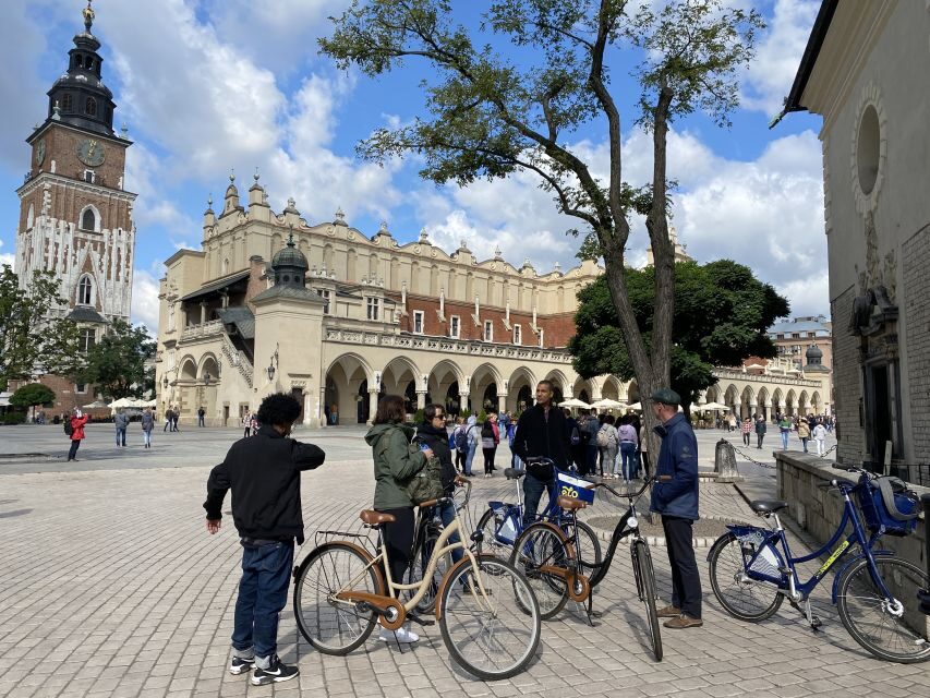 Krakow: Old Town Bike Tour with a Guide - Price and value: is $31 for 2 hours a fair deal?