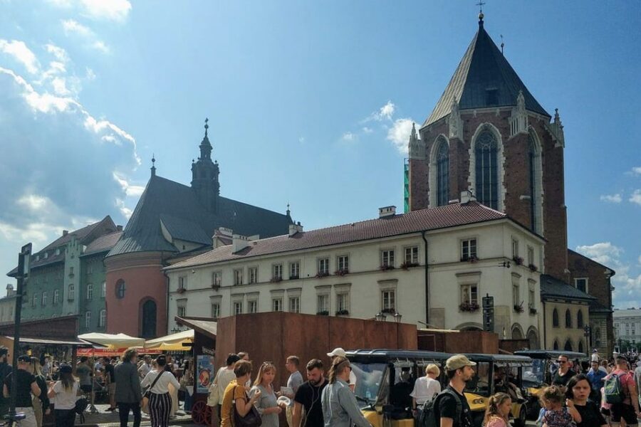 Krakow: Old Town City Tour in a Golf Cart - Latin Quarter, Church of St. Anna, and the Streets That Feel Medieval