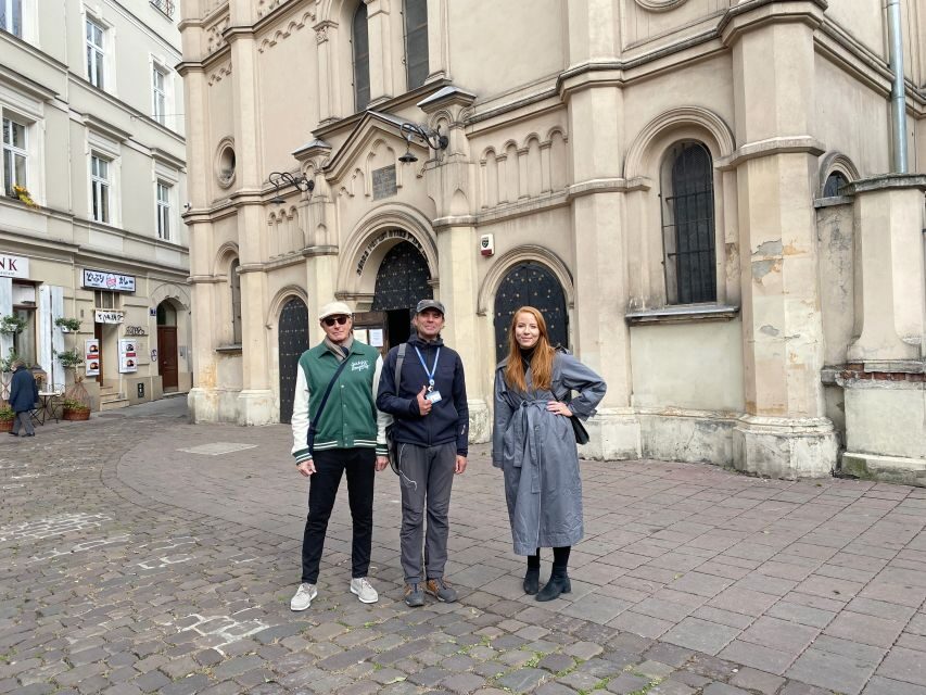 Krakow: Old Town Highlights Walking Tour - Timing, pace, and how to dress so the walk feels good