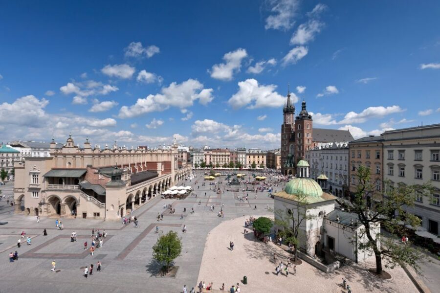 Krakow: Old Town Private Guided Walking Tour - Who this tour is best for (and who should pick something else)