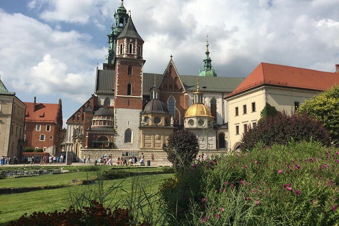 Krakow Old Town Walking Tour - Mobile ticket, start time, and the practical flow of your morning