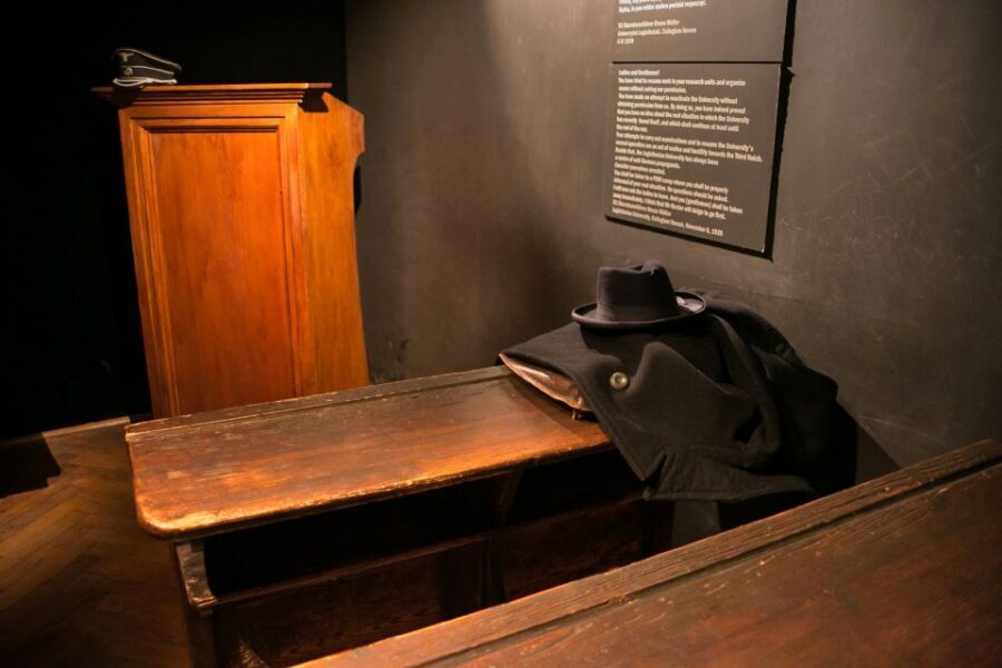Kraków: Oskar Schindler's Factory Tour and Admission Ticket - Should you book if you want Schindler-focused content?
