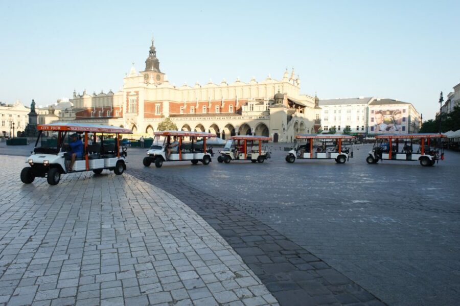 Krakow: Private Sightseeing by Electric Car - Kazimierz and the Former Jewish Quarter: Streets, Synagogues, and Meaning