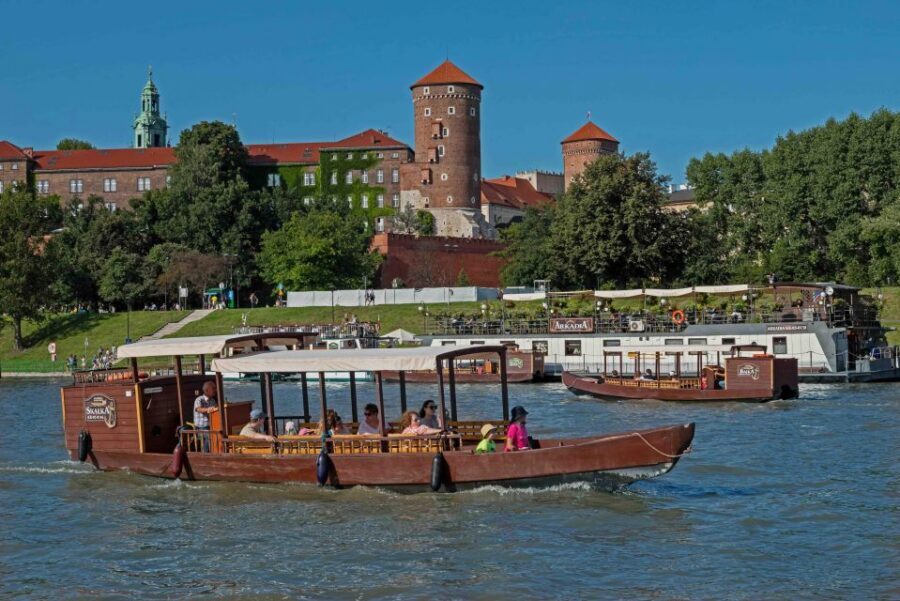 Krakow: Private Traditional Gondola Cruise - A Private Gondola Gives You Krakow Without the Crowd Crush