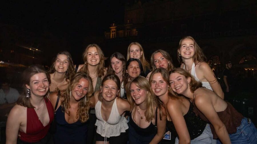 Krakow: Pub Crawl with Shots, Drinks & Skip-the-Line Entry - Kraków Old Town at Night: Why This Format Works