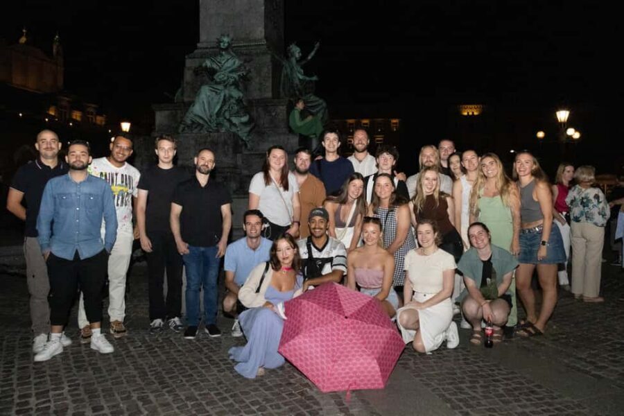 Krakow: Pub Crawl with Shots, Drinks & Skip-the-Line Entry - The Power Hour: Unlimited Drinks and Welcome Shots