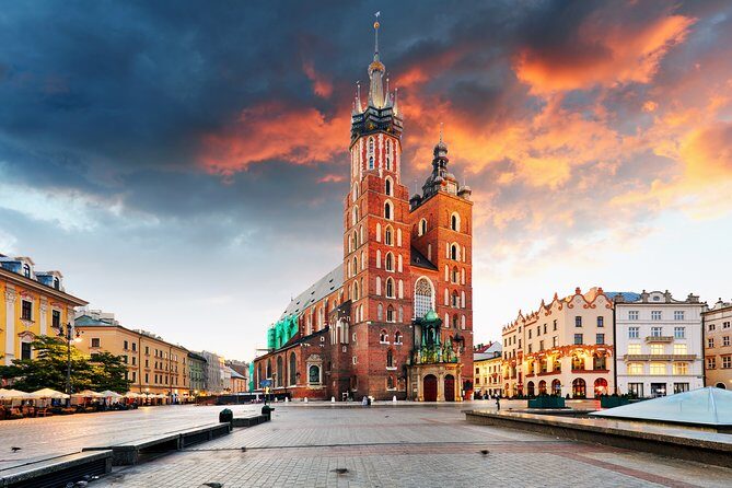 Krakow: Rynek Underground Museum Skip-the-line Guided Tour - Rynek Underground Museum: what you’re really stepping into