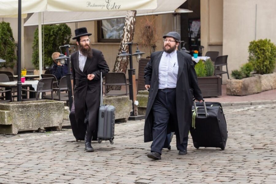 Krakow: Schindler's Factory and Jewish Ghetto Guided Tour - Schindler’s Enamel Factory: what you actually get from the guided museum