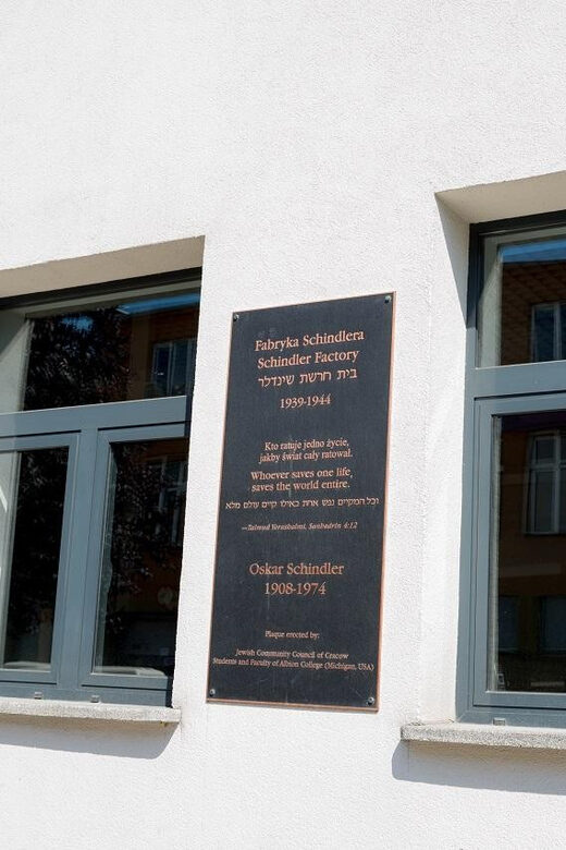 Kraków: Schindler’s Factory & Jewish Ghetto Guided Tour - Kraków under Nazi Occupation 1939–1945: what you’ll actually learn inside