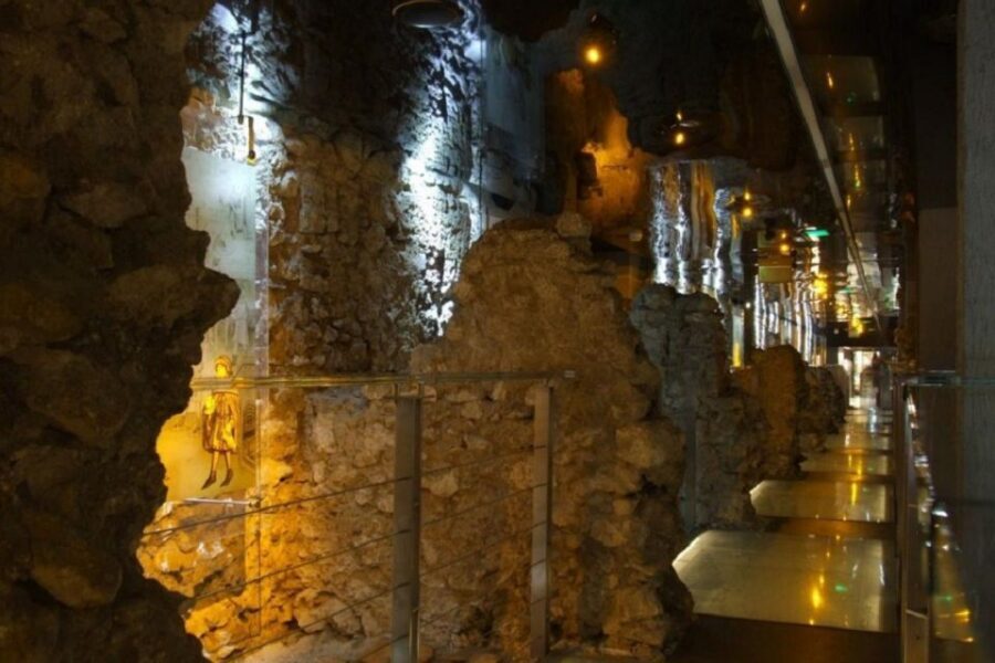 Krakow: Skip the Line Underground Museum Private Guided Tour - Should You Book This Kraków Underground Tour?