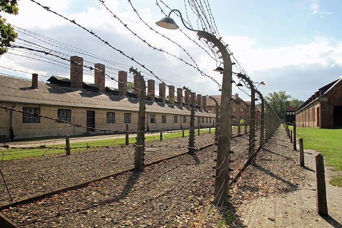 Krakow to Auschwitz Birkenau Guided Tour with Ticket and Transfer - Auschwitz I with a guide: why the first 2 hours matter