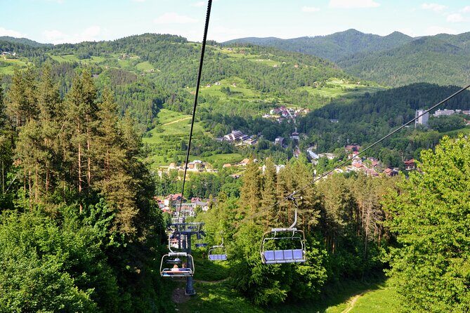 Krakow: Traditional Dunajec River Rafting with Mountain Chairlift - Dunajec River rafting in Pieniny National Park: the main event
