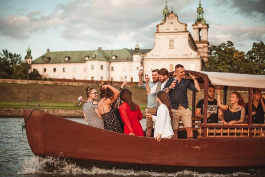 Krakow: Vistula Night Cruise by Gondola w/ Audio Commentary - The Bridge Sequence: Father Bernatek’s to Piłsudski and Beyond