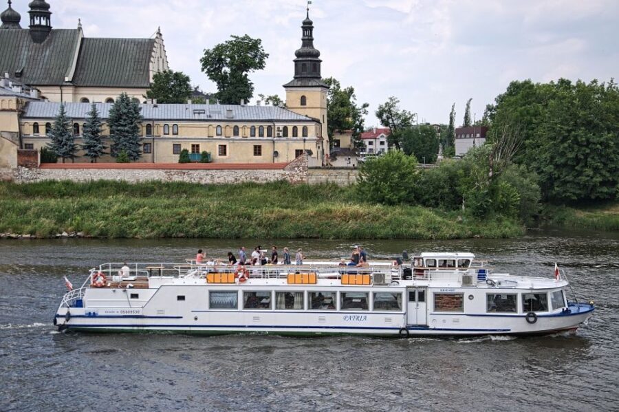 Krakow: Vistula River Panoramic Boat Tour ️ - Key things to know before you go