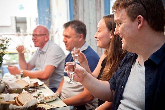 Krakow Vodka and Culture Tour - Kazimierz: cultural exchange meets your next pour