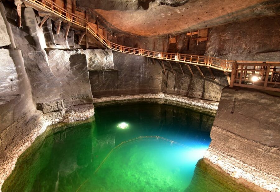 Krakow: Wieliczka Salt Mine and Auschwitz-Birkenau Tour - Wieliczka Salt Mine: the underground city and its salt air pitch