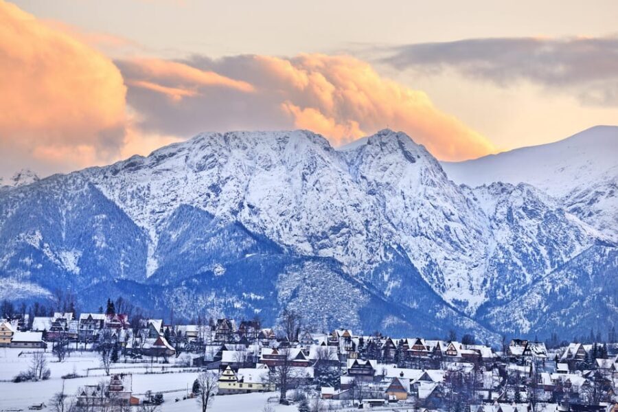 Krakow: Zakopane Snowmobiles + Bonfire & Chocholow Baths - Price and Logistics: What You Pay, What You Actually Get