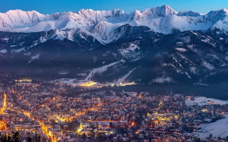 KRAKOW ZAKOPANE TOUR CABLE CAR THERMAL BATHS & HOTEL PICKUP - Oscypek over an open fire: your easiest taste of the region