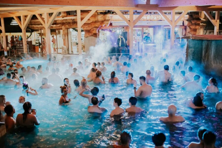 Kraków: Zakopane Tour, Thermal Pools & Hotel Pickup Options - Should You Book This Kraków to Zakopane Tour?