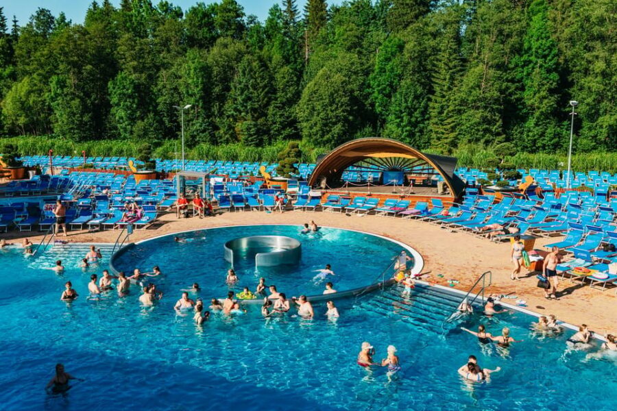 Krakow: Zakopane Tour with Thermal Baths, Cable Car & Pickup - Quick hits you can plan around