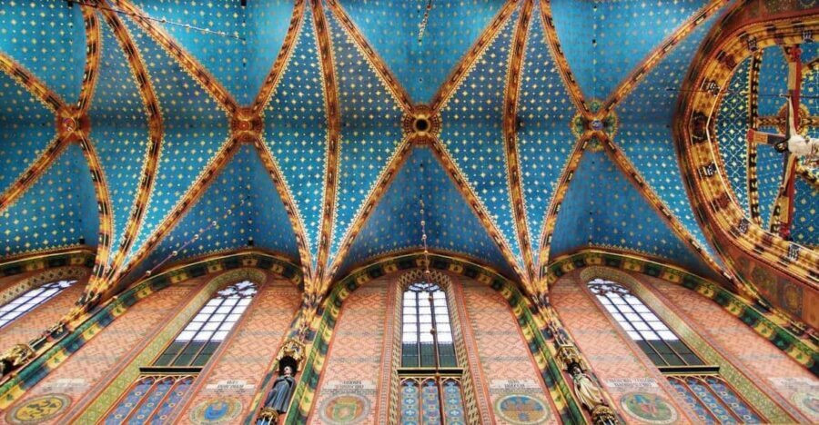 Krakow's Old Town, St. Mary's Basilica and Rynek Underground - Who this tour is best for, and who should skip it