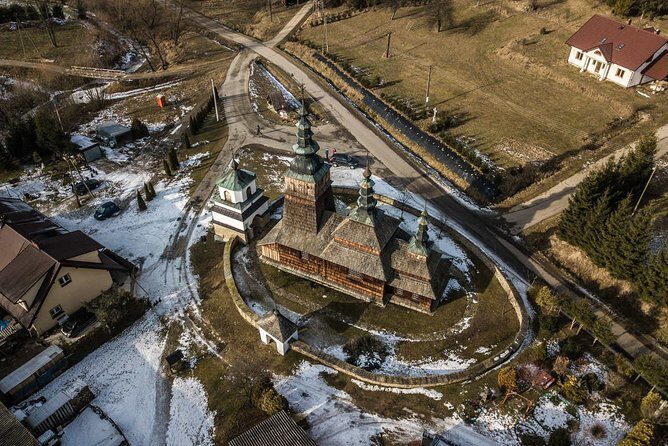 Lesser Poland Wooden Architecture Trail UNESCO Private Tour from Krakow - Stop 6: St. Parasceve in Kwiaton, One of the Most Beautiful Wooden Churches