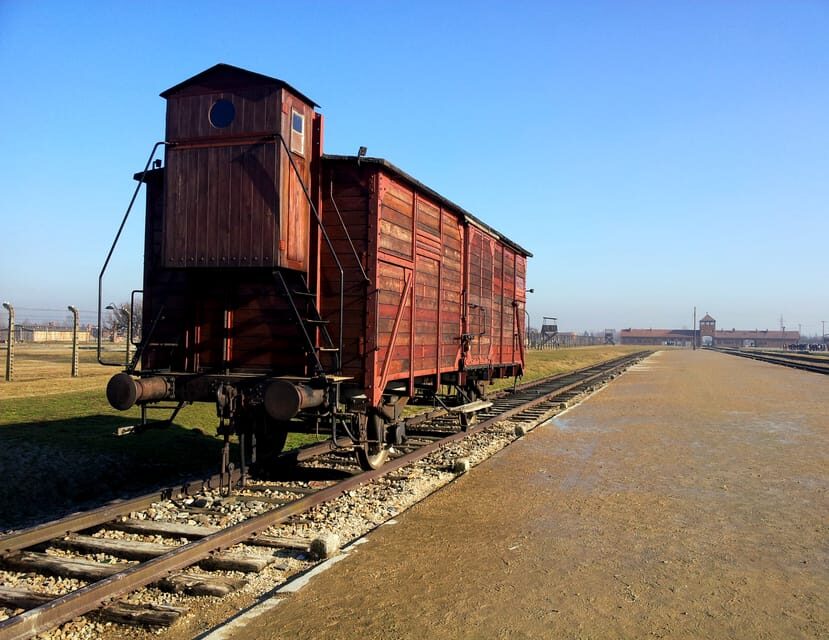 Oswiecim: Auschwitz-Birkenau Skip-the-Line Entry Tickets - The guide and headsets: hearing the story without losing the site