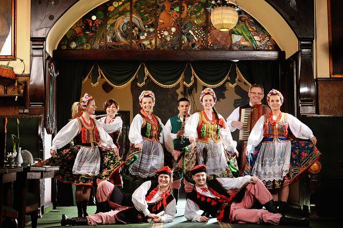 Polish Folk Show with 3 course dinner in Krakow legendary restaurant - Key Things You’ll Notice Right Away