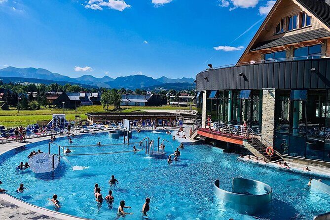 Private Full-Day Zakopane and Thermal Baths Tour from Krakow - Krupówki Street: A Walk Through Zakopane’s Everyday Life