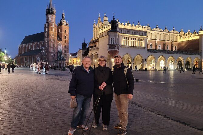 Private Krakow City Tour, Krakow Old Town and Wawel Castle Tour - Barbican and the City Walls Feeling: Fortification Without the Boring Lecture