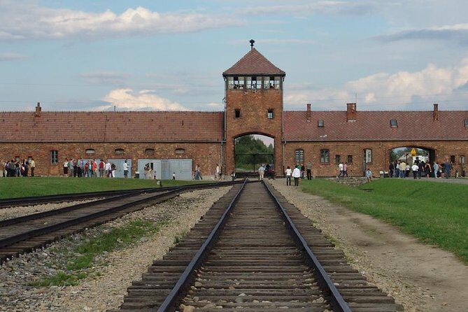 Private Tour to Auschwitz & Birkenau from Katowice - Katowice pickup and the drive that sets your tone
