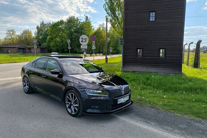 Private transfer from/to Krakow airport / City of Krakow - From J. Paul II Balice Airport to central Krakow in about 25 minutes