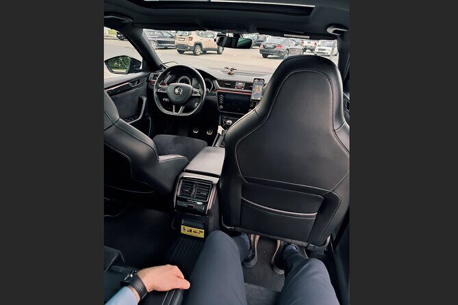 Private transfer from/to Krakow airport / City of Krakow - Who this airport transfer fits best
