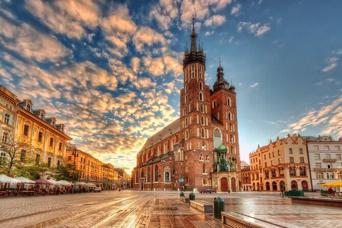 Private Transfer: Krakow Airport to Krakow City Center Vice Versa - Private Krakow Airport Transfer: The Point Is to Remove Headaches