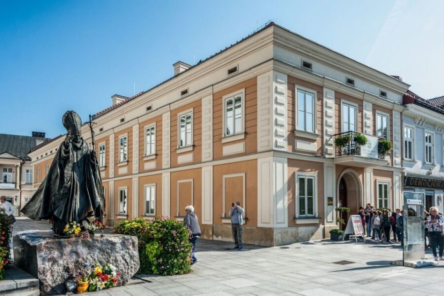 Private Trip to Wadowice: Home Town of John Paul II - Your Break Time in Wadowice: How to Use It Smartly