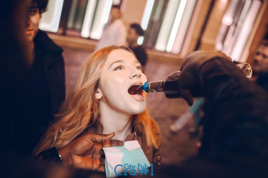 Pub Crawl - 1-hour Open Bar then Vip to 5 Clubs - Krakow - The Late-Night Finish Around 3AM (and What It Means)