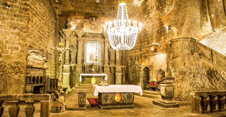 Salt Mine Wieliczka & Lunch & Schindler’s Factory Tour - Descending the mine: cold temps and stair reality