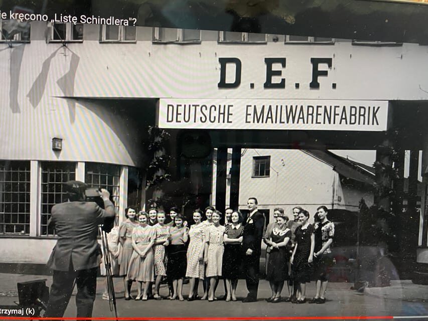 Schindler's List Movie Tour: Historic Sites & Film Location - Kazimierz streets: where the film locations meet real neighborhoods