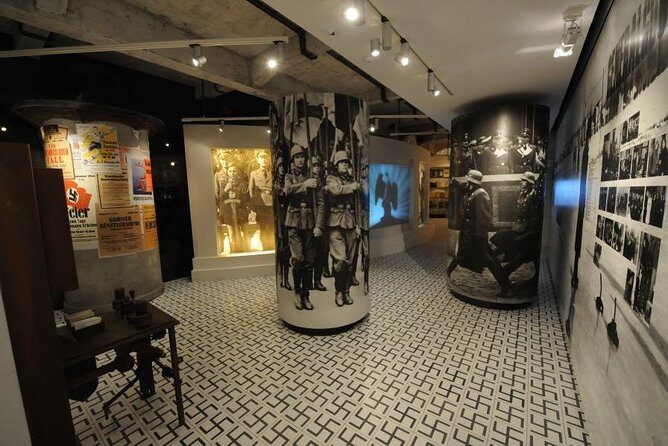 Schindler's List - Oskar Schindler Factory Museum Guided Tour - Timing changes and staying flexible