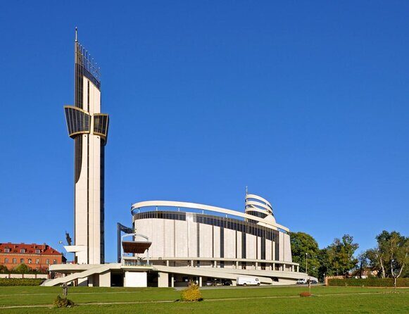 The Footsteps of John Paul II & Divine Mercy Private Tour - Key things you’ll notice on this private John Paul II and Divine Mercy day