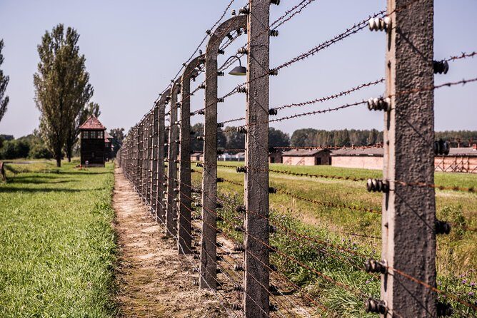 Two Day Trip to Auschwitz Birkenau and Wieliczka Salt Mine - Price and value: what $172.28 buys you in real terms
