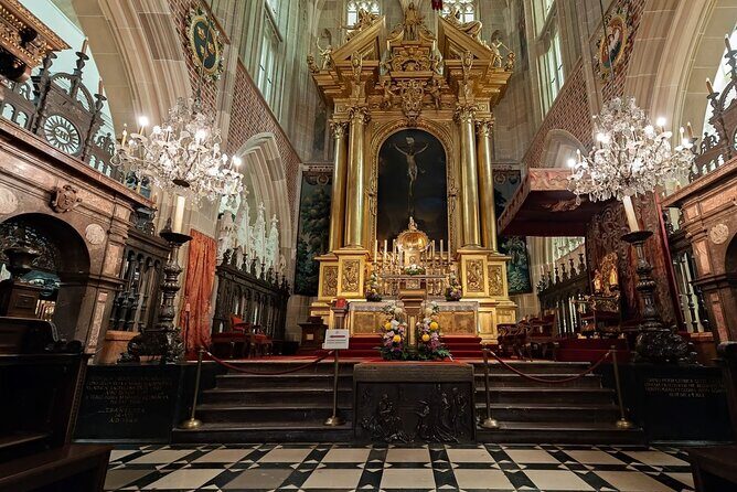 Wawel Castle and Cathedral with St Mary Basilica tour - What You Really Get in About 3.5 Hours