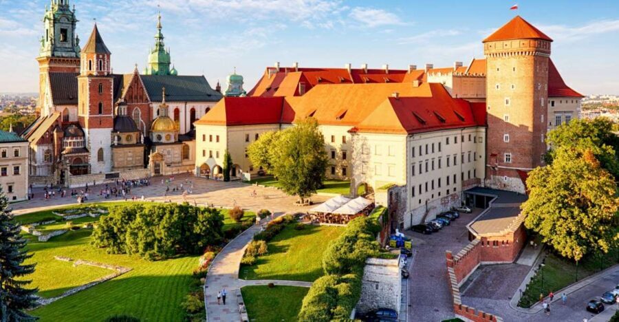 Wawel Castle & Cathedral Skip the Line Small Group Tour - Price and value: is $123 worth it?