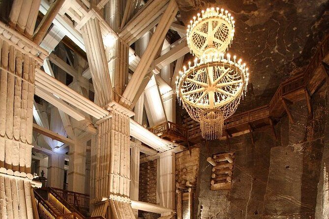 Wieliczka Salt Mine Guided Tour from Krakow - Guided time matters: English explanations in a group of up to 40