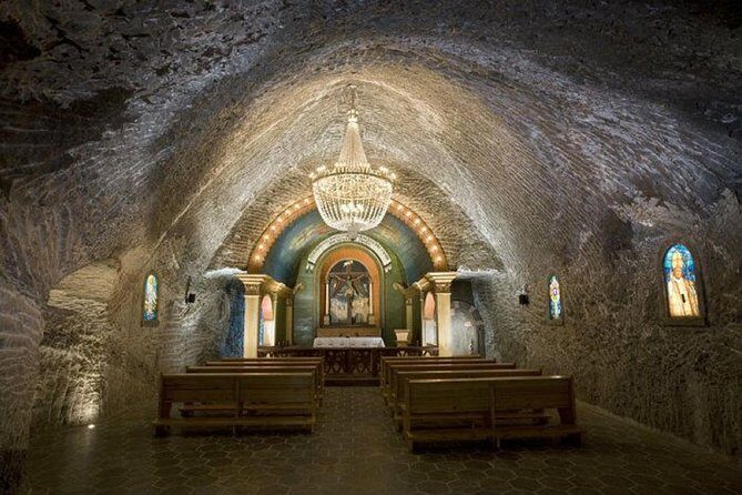 Wieliczka Salt Mine Guided Tour with Hotel Transfers - Arrival at the mine: tickets handled, then the first climb down